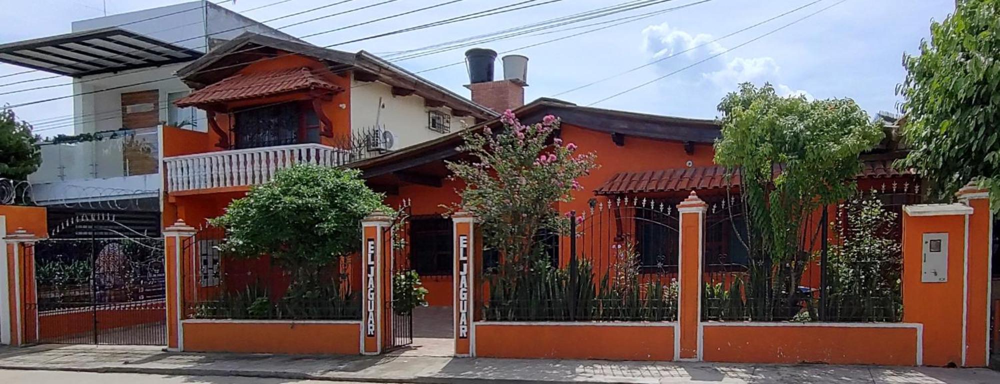 El Jaguar Casa Hotel Leticia Buitenkant foto